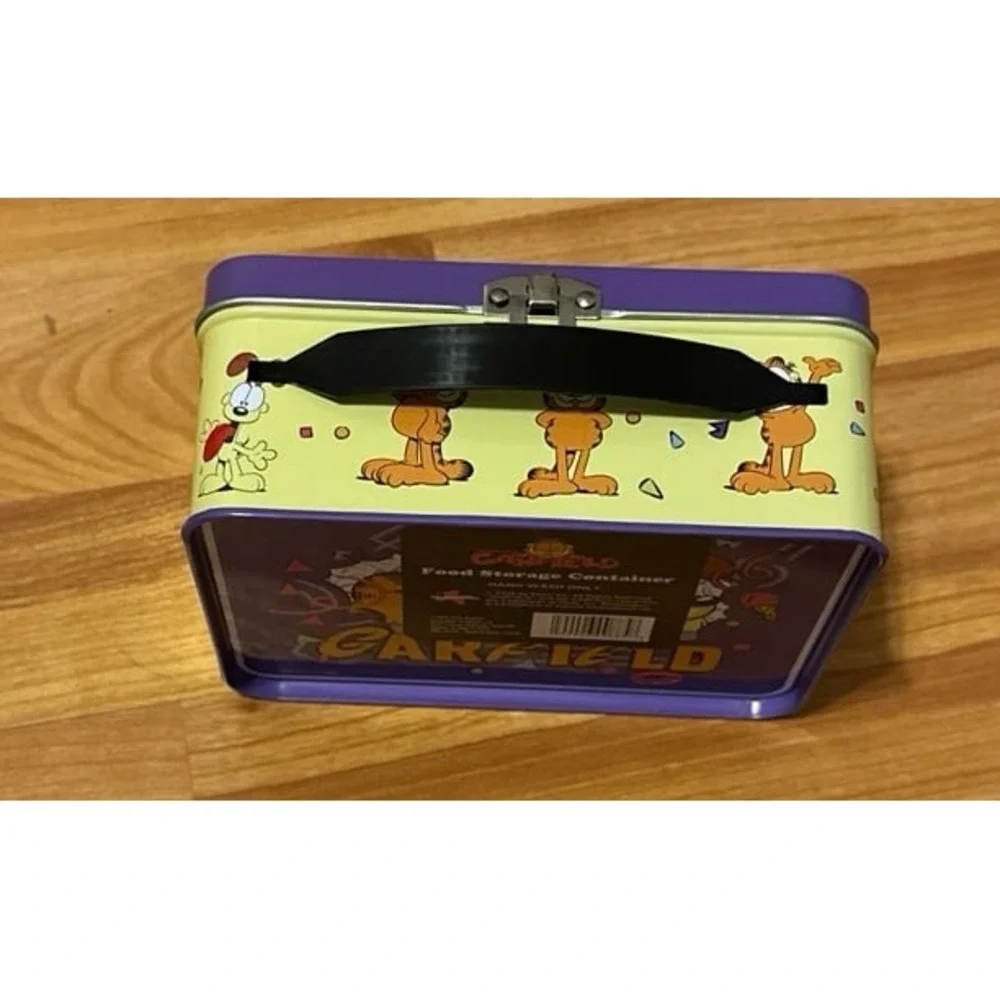 GARFIELD FOOD STORAGE CONTAINER